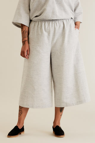 Elastic waist culottes sewing pattern